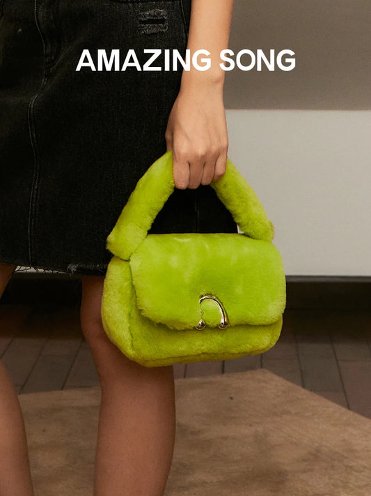 Amazing song half moon small bag (MLPS-07)